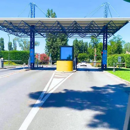 Isola Di Albarella Terza Ovest 2 E 2 Bagni *